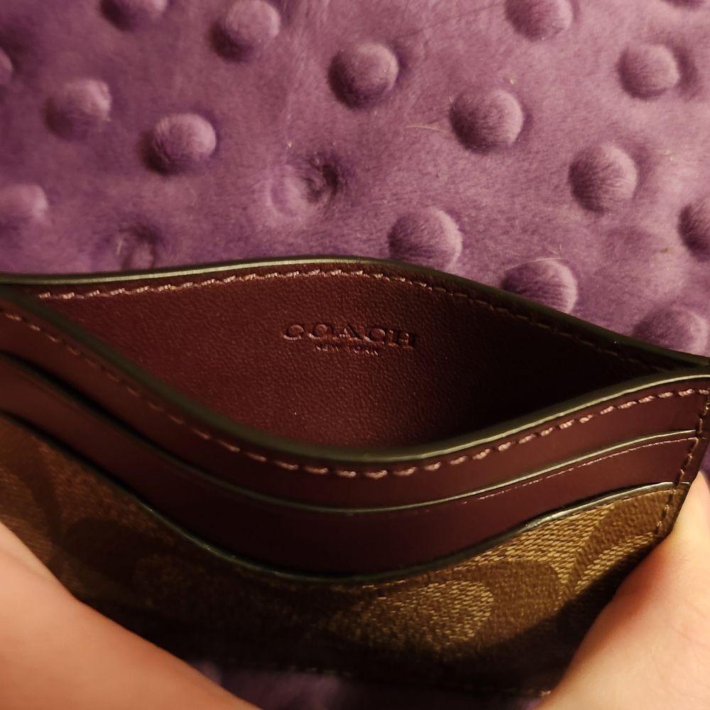 NWT Authentic Coach Signature Card Case in Khaki and Boysenberry - Picture 3 of 7